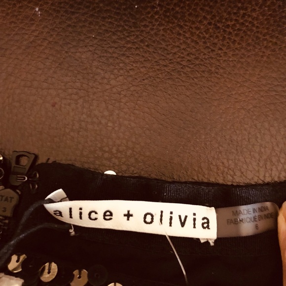 NWT Alice + Olivia sequin chevron skirt size 6 - Picture 4 of 5